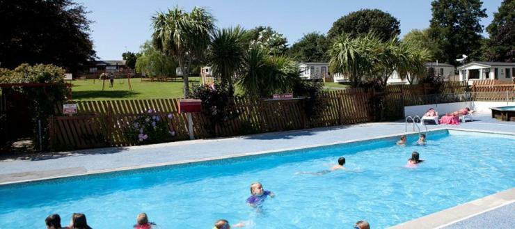 New Quay Trevella Holiday Park מראה חיצוני תמונה